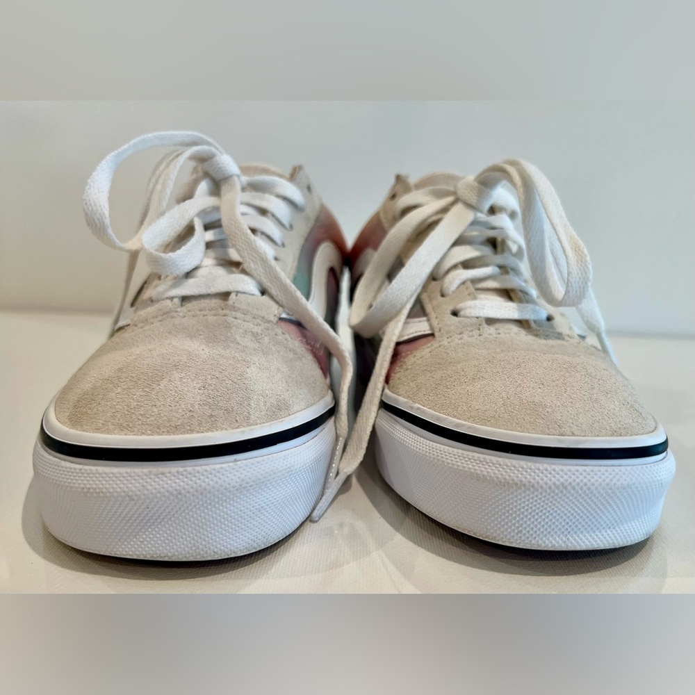 Vans Aura Shift Rainbow Gradient Sneakers Size 5.5 Women’s Girls - Picture 3 of 11